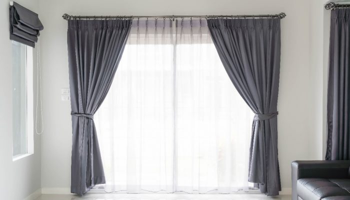 Roller blinds and blackout fabrics – refresh your room