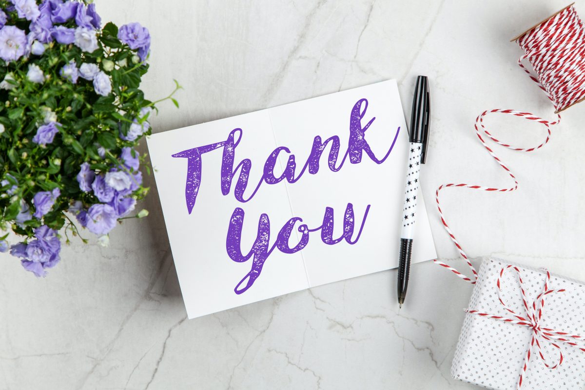How to make handmade invitations and greeting cards?